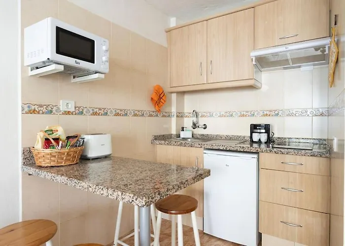 Cómodo Estudio Playa Jardin Apartamento